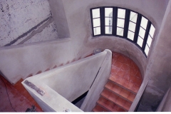 Escaleras para el 1er piso