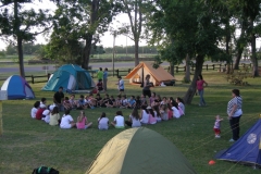Campamento en el Parque Plaza Montero, Las Flores.